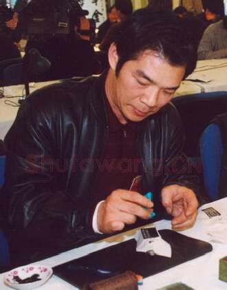 当代篆刻家(黄连萍)人物介绍及篆刻作品欣赏