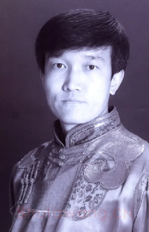 当代篆刻家(哈斯喜贵)人物介绍及篆刻作品欣赏
