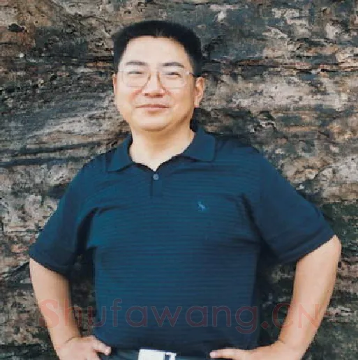 当代篆刻家(洪亮)人物介绍及篆刻作品欣赏
