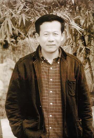 当代篆刻家(燕守谷)人物介绍及篆刻作品欣赏